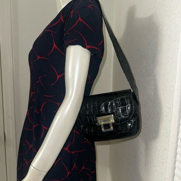 Black Stuart Weitzman Patent Leather Croc Bag - Picture 3 of 14